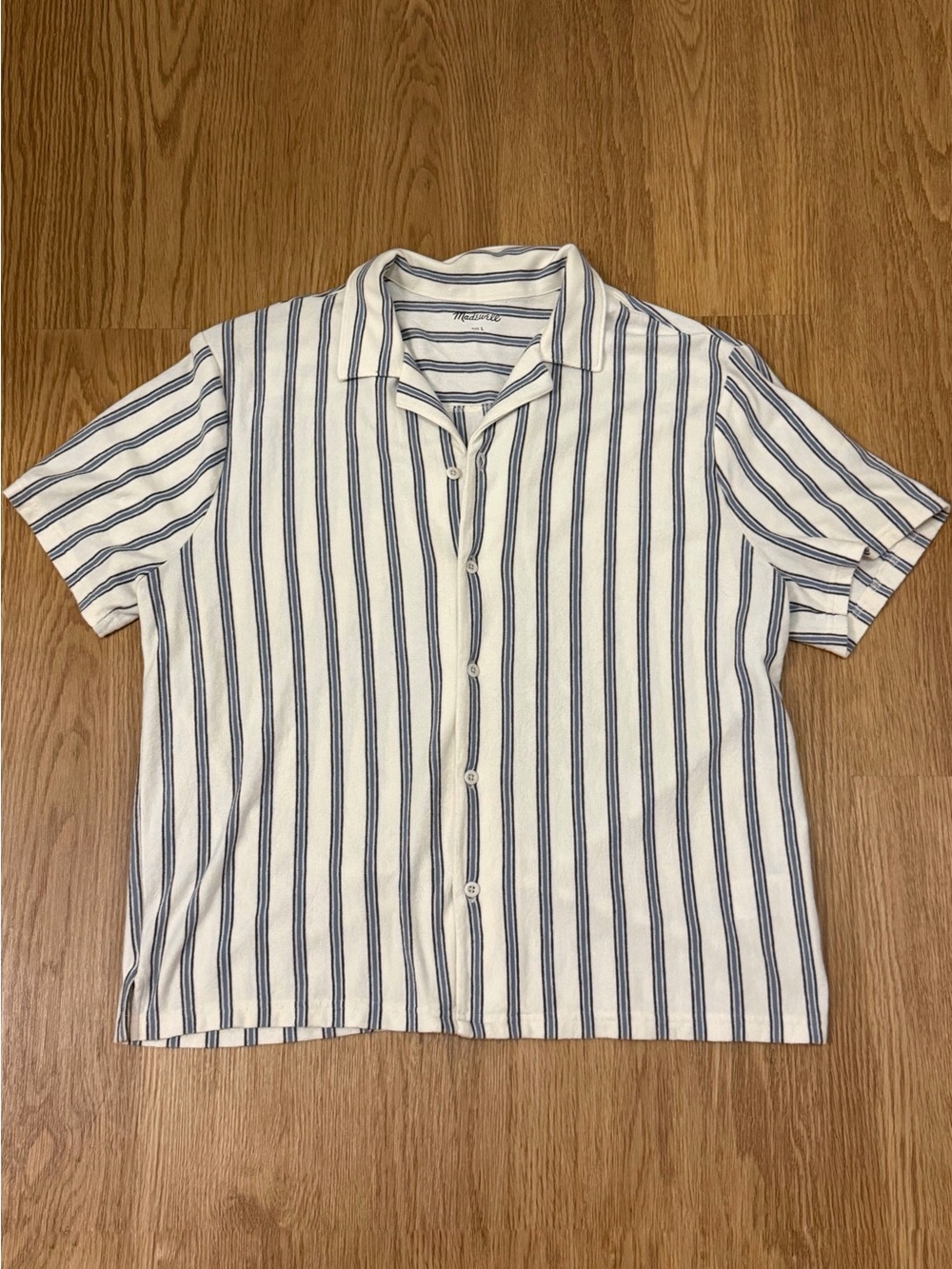 Madewell White and Blue Vertical Stripe Short Sleeve Button-Down Shirt